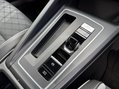 Volkswagen Golf 1.5 eTSI MHEV R-Line Hatchback 5dr Petrol Hybrid DSG Euro 6 (s/s) (150 ps) 46