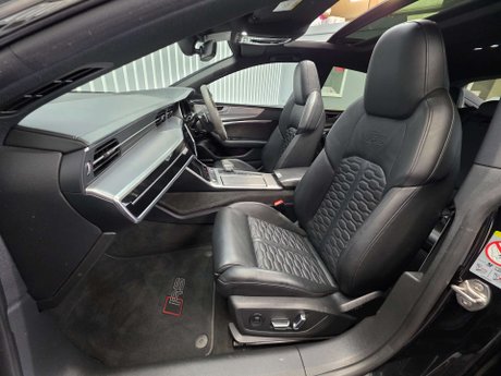 Audi RS7 4.0 TFSI V8 Carbon Black Sportback 5dr Petrol Tiptronic quattro Euro 6 (s/s 9