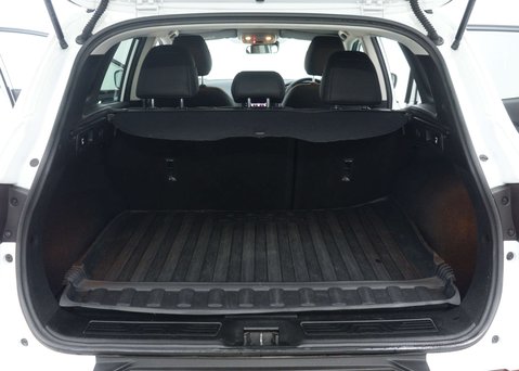 Renault Kadjar 1.3 TCe Iconic SUV 5dr Petrol EDC Euro 6 (s/s) (140 ps) 50