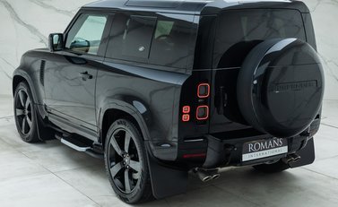 Land Rover Defender 90 V8 P525 9