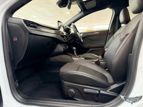 Ford Focus 1.5T EcoBoost ST-Line X Euro 6 (s/s) 5dr 69