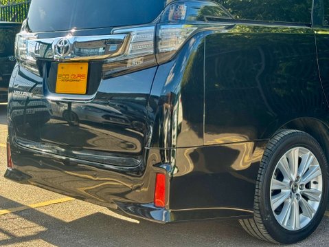 Toyota Vellfire 2.5 PETROL Z A EDITION 7 SEATS 37