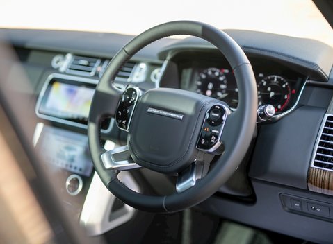 Land Rover Range Rover 4.4 SDV8 Vogue SE 11