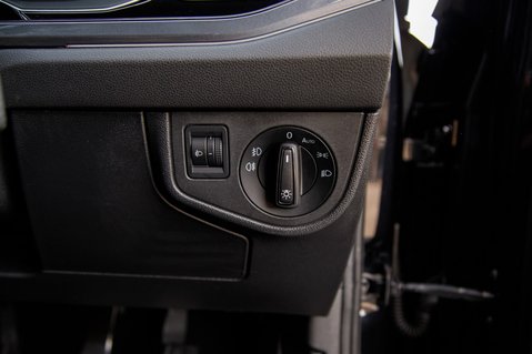 Volkswagen Polo R-LINE TSI 16