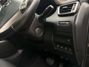 Nissan Qashqai 1.6 Qashqai Tekna dCi CVT 5dr 9