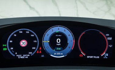 Porsche Cayenne TURBO E-HYBRID Coupe with GT Package 20