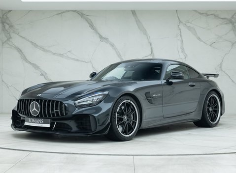 Mercedes-Benz AMG GT R PRO 1