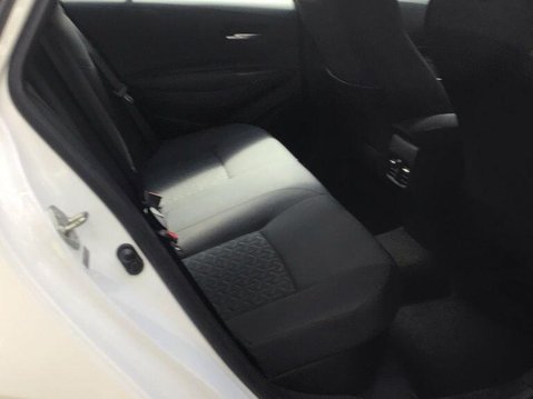 Toyota Corolla 1.8 VVT-h Icon Touring Sports CVT Euro 6 (s/s) 5dr 9