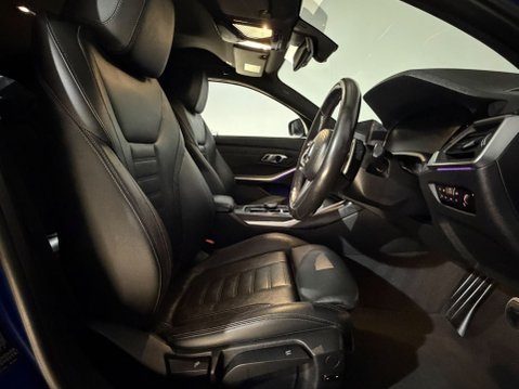 BMW 3 Series 330I M SPORT 18