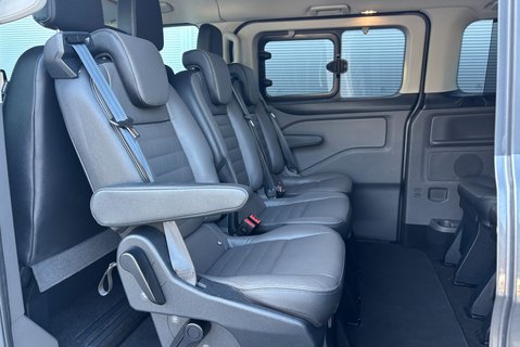 Ford Tourneo Custom 320 130 ps Titanium L2 9 Seater - Automatic 17