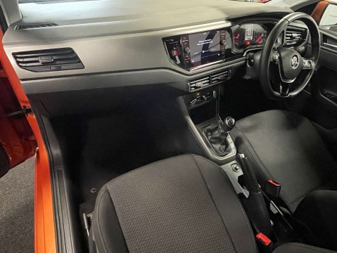 Volkswagen Polo 1.0 Polo SE 5dr 40