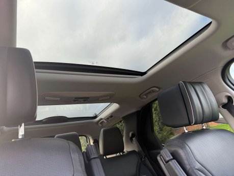 Land Rover Discovery 3.0 Discovery Luxury HSE TD6 Auto 4WD 5dr 9