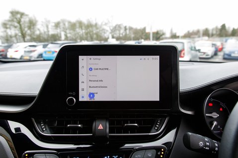 Toyota C-HR DESIGN 27