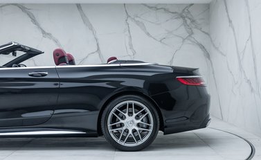 Mercedes-Benz S63 AMG Cabriolet 46