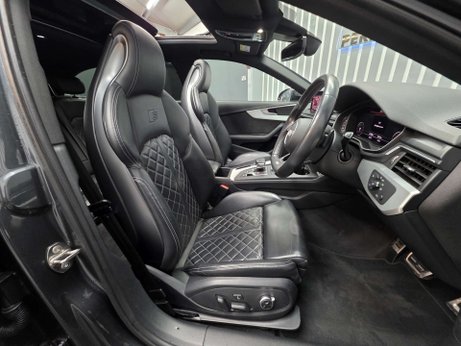 Audi S4 3.0 TFSI V6 Estate 5dr Petrol Tiptronic quattro Euro 6 (s/s) (354 ps) 3
