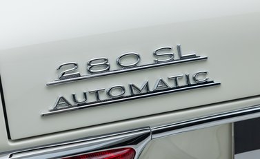 Mercedes-Benz 280 SL W113 Pagoda 54