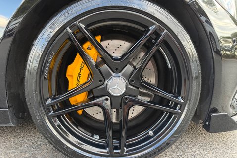 Mercedes-Benz C Class AMG C 63 PREMIUM -PAN ROOF - 9 SERVICES -STAGE 1 TUNE -EXHAUST 60