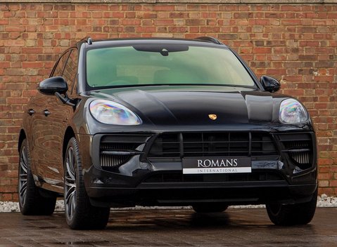 Porsche Macan GTS 1