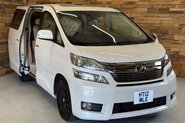 Toyota Vellfire V6 L Edition 19