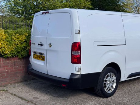 Vauxhall Vivaro 2.0 Vivaro 3100 Dynamic S/S 16