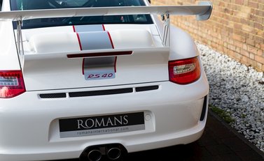 Porsche 911 GT3 RS 4.0 LHD 23