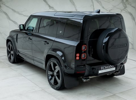 Land Rover Defender 110 V8 P525 9