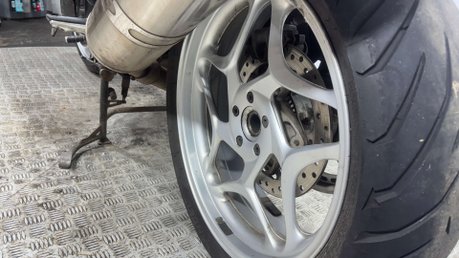 BMW F800 2012 38K GOOD RUNNING PROJECT BIKE SPARES OR REPAIR 800CC 8