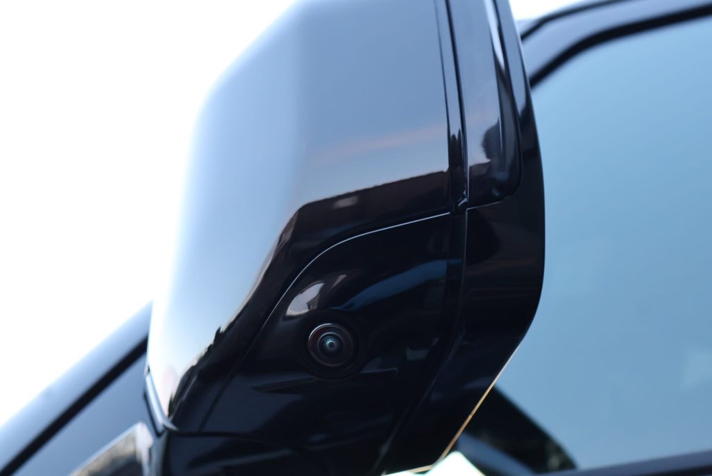 Land Rover Defender 110 2026  MODEL D350 HARD TOP X-DYNAMIC HSE SEEKER STYLED  REAR GENUINE SEATS 15