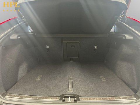 Volvo C40 Recharge 69kWh Plus SUV 5dr Electric Auto (231 ps) 22