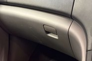 Hyundai I800 2.5 CRDi SE Nav MPV 5dr Diesel Manual Euro 6 (136 ps) 31