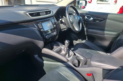 Nissan Qashqai DCI TEKNA.. 8 SERVICES.. 1 PREVIOUS KEEPER.. £20 ROAD TAX.. 70MPG..STUNNING 16