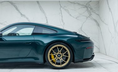 Porsche 911 GT3 TOURING (992.2) 35