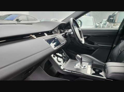 Land Rover Range Rover Evoque R-DYNAMIC S MHEV 11