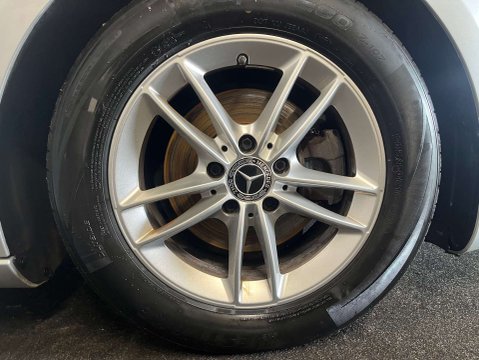 Mercedes-Benz A Class 1.3 A 180 SE Auto 5dr 7