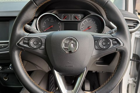 Vauxhall Crossland X ELITE - TWO OWNERS - CAMBELT CHANGED - NEW MOT  7
