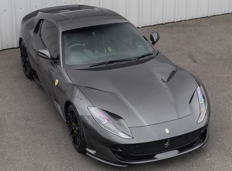 Ferrari 812 Superfast 8