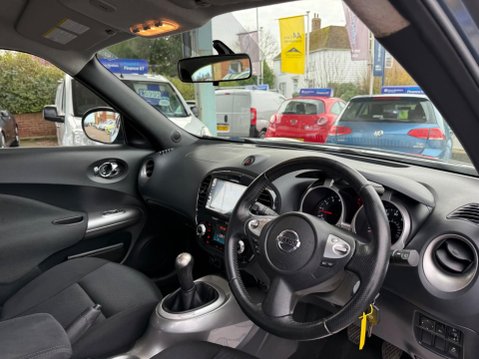 Nissan Juke 1.6 Acenta Euro 5 (s/s) 5dr 13