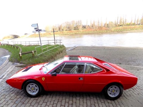 Ferrari 308 GT4 Dino 8