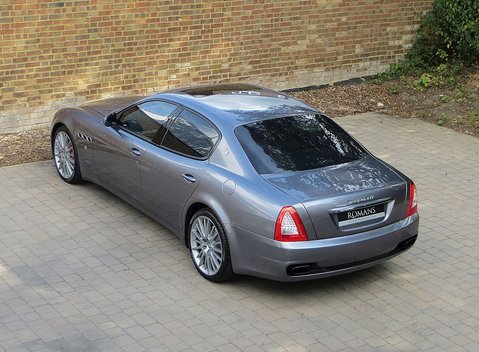 Maserati Quattroporte GTS 8