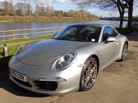 Porsche 911 991.1 CARRERA S 3