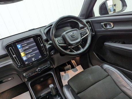 Volvo XC40 1.5 XC40 R-Design T5 Recharge Auto 5dr 47