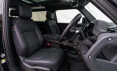 Land Rover Defender 3.0 D300 MHEV X Auto 4WD Euro 6 (s/s) 3dr 6