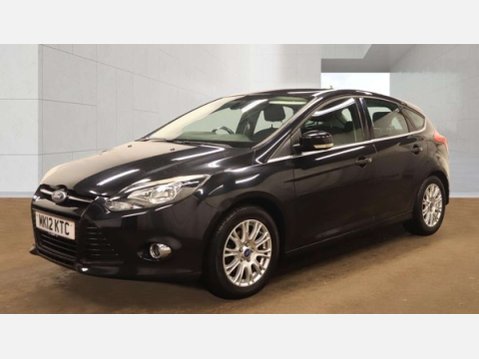 Ford Focus 1.6 Titanium Hatchback 5dr Petrol Manual Euro 5 (125 ps) 2