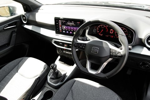SEAT Arona ECOTSI XPERIENCE 4