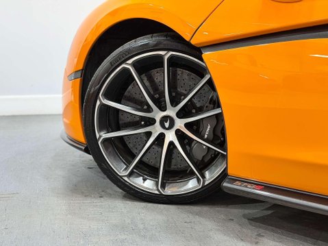 McLaren 570S 3.8 570s Coupe Semi-Auto 2dr 42