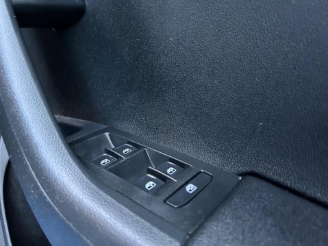 Skoda Octavia SE L TSI DSG 33