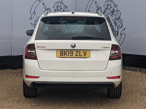 Skoda Fabia MONTE CARLO TSI 8