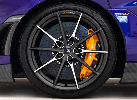 McLaren 765LT V8 SSG 17