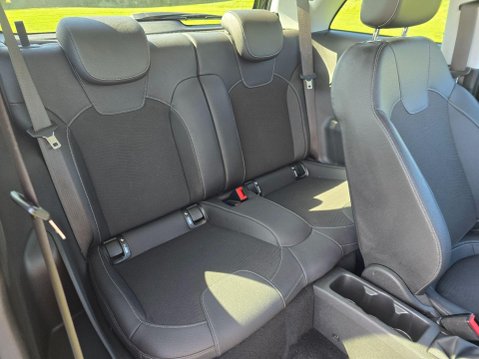 Vauxhall Adam 1.2i ecoFLEX ENERGISED Euro 6 (s/s) 3dr 23
