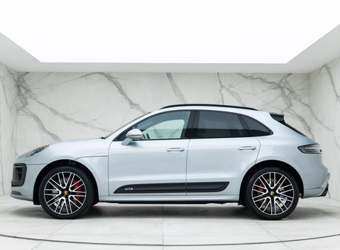 Porsche Macan GTS 2